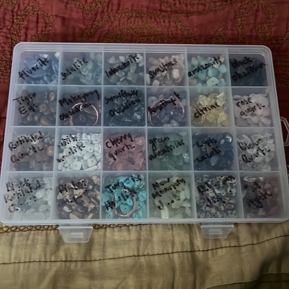 Crystal Wire Rings - Picture 3 of 4